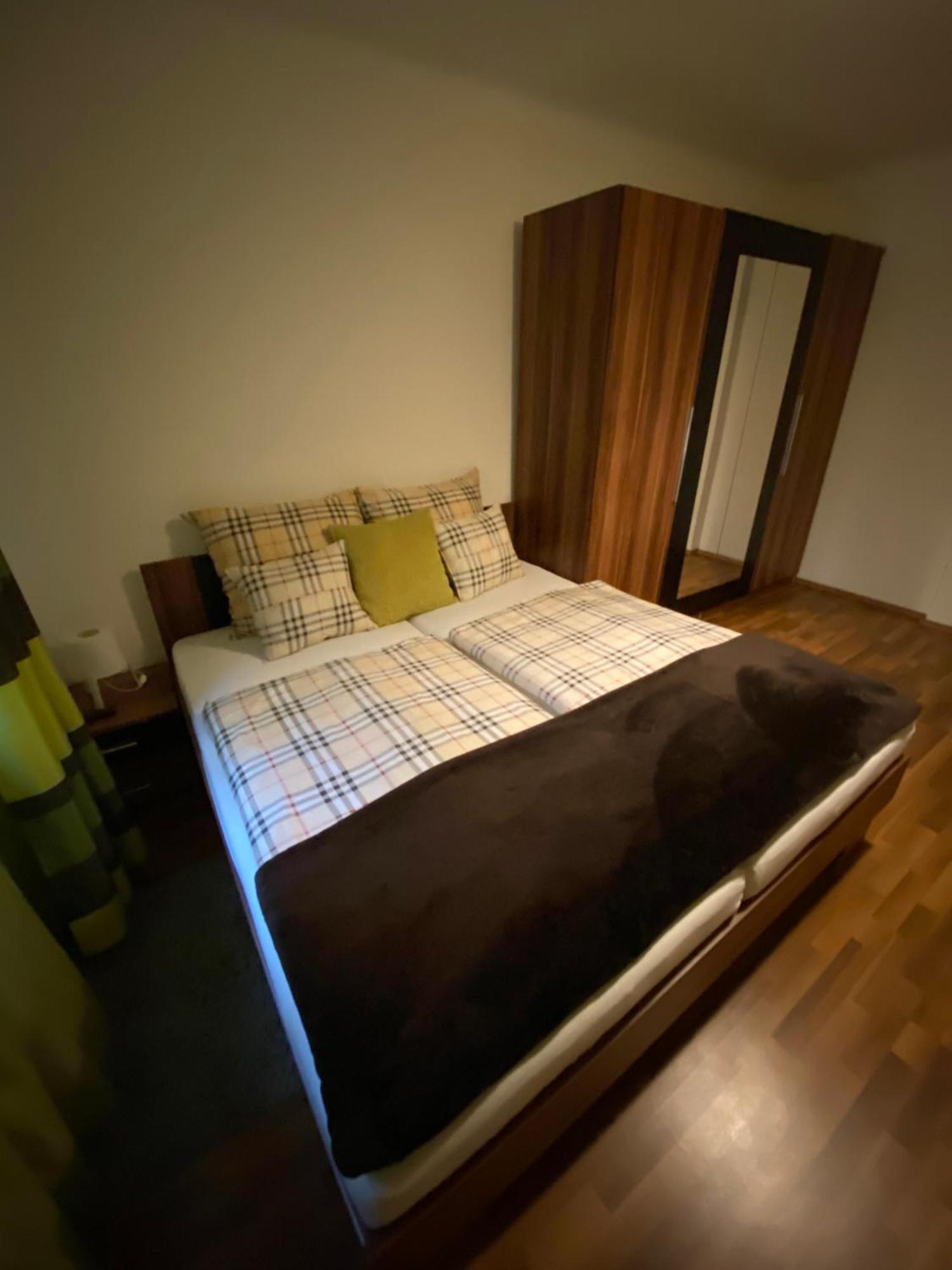 Holiday Apartments & Rooms Next Danube Promenade Boedapest Buitenkant foto