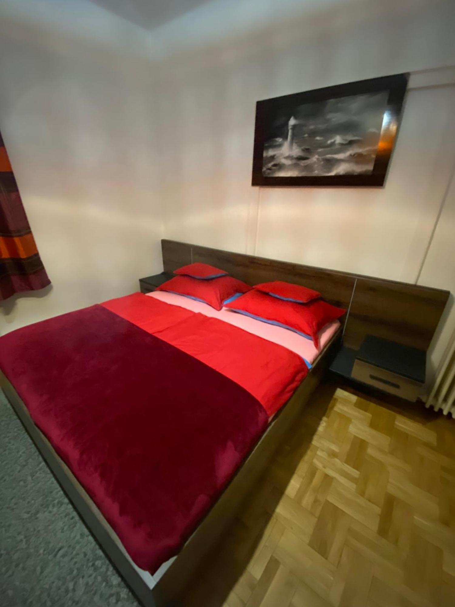 Holiday Apartments & Rooms Next Danube Promenade Boedapest Buitenkant foto