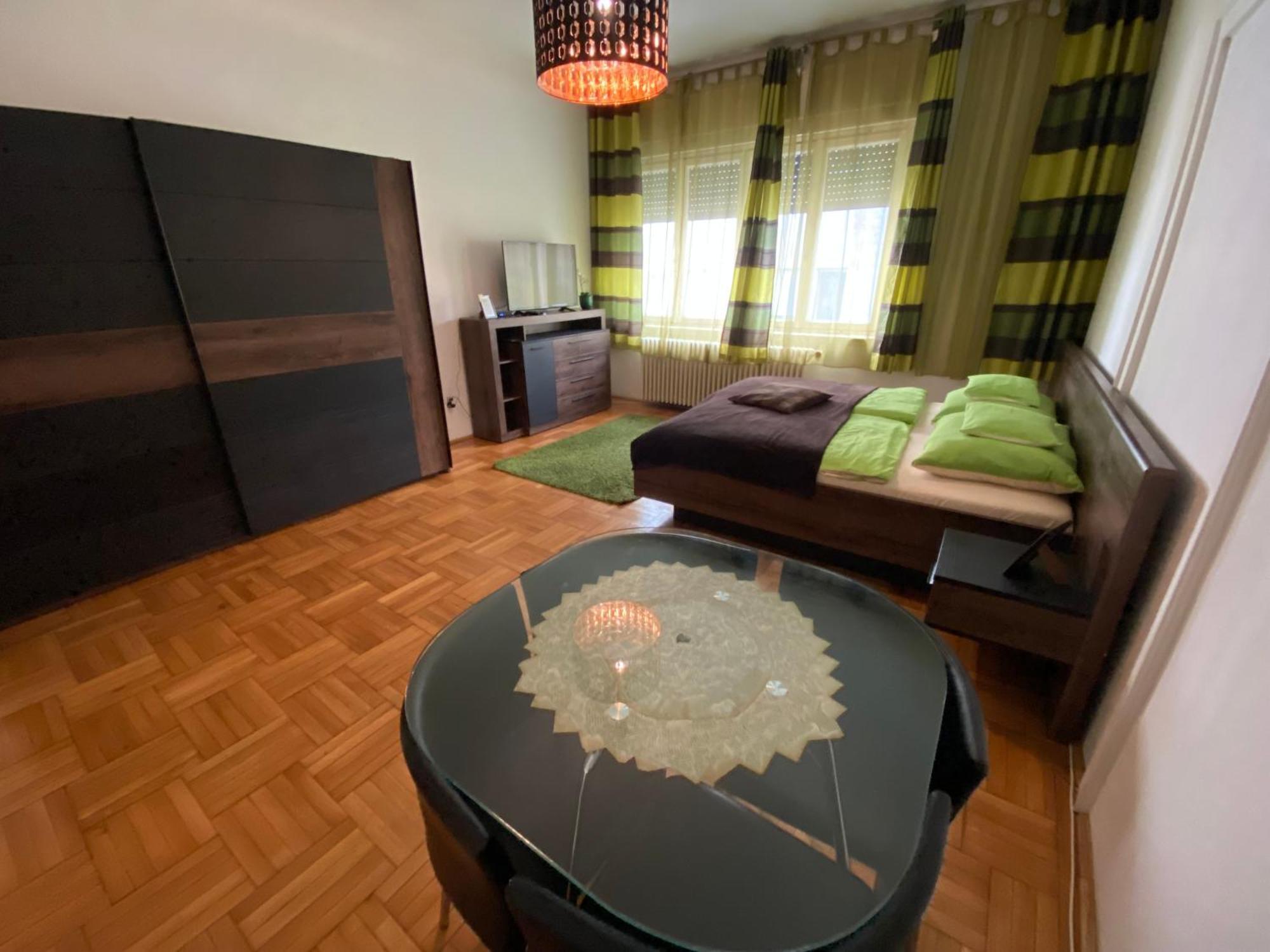 Holiday Apartments & Rooms Next Danube Promenade Boedapest Buitenkant foto
