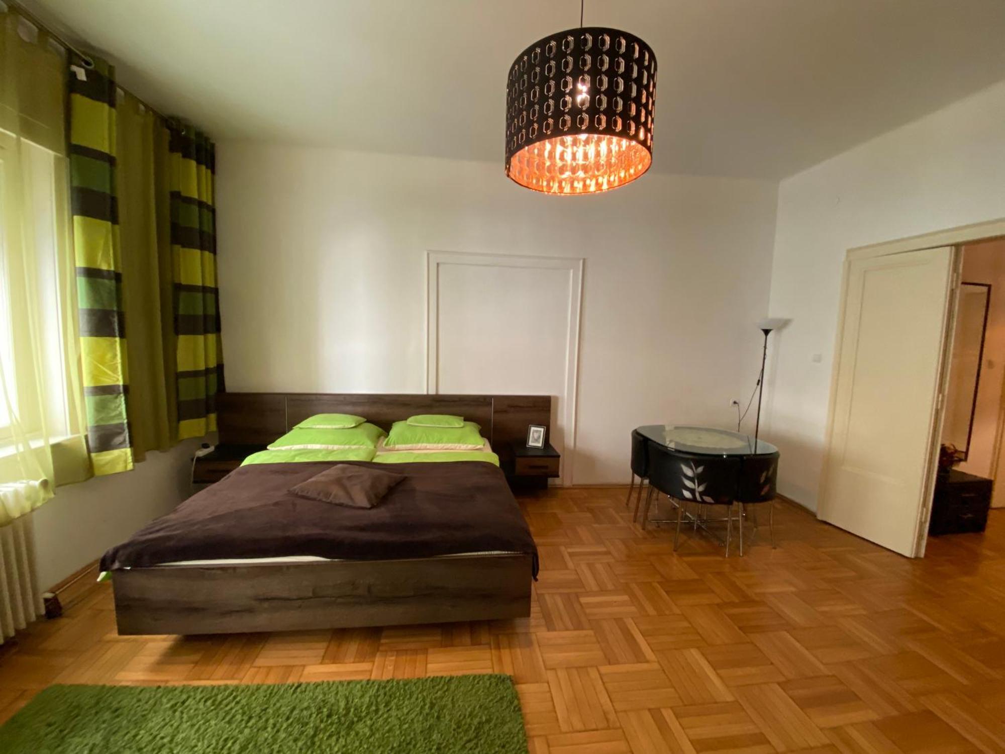 Holiday Apartments & Rooms Next Danube Promenade Boedapest Buitenkant foto