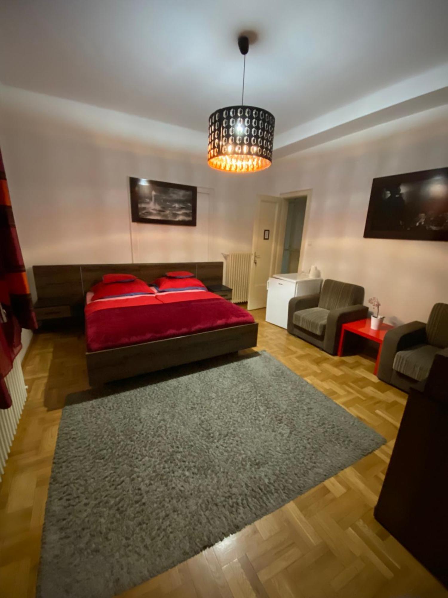 Holiday Apartments & Rooms Next Danube Promenade Boedapest Buitenkant foto